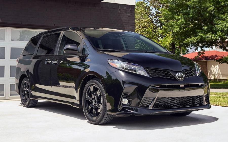 Toyota Sienna Nightshade (XL30) '2019